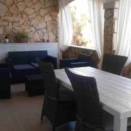 In Con Piscina פורטו פינו