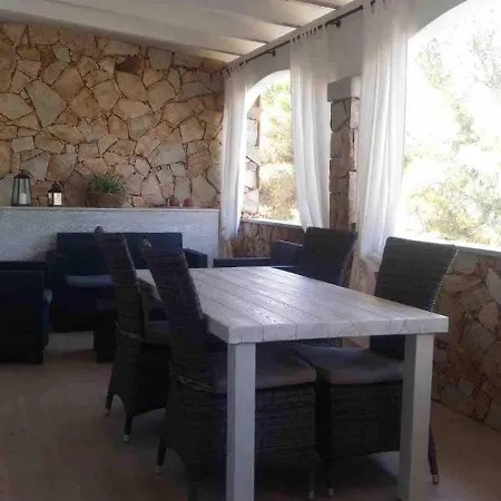 In Con Piscina פורטו פינו