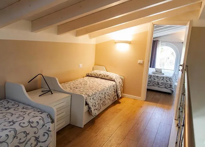 In Con Piscina Апартаменты Порто-Пино