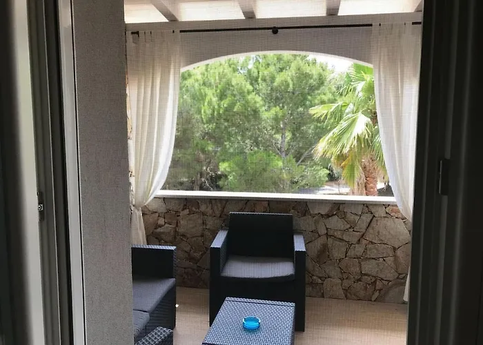 In Con Piscina Apartman